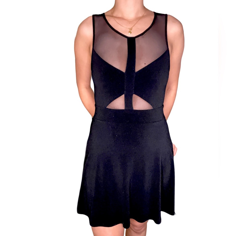 XS Silence and Noise Black Dress - Picture 2 of 7